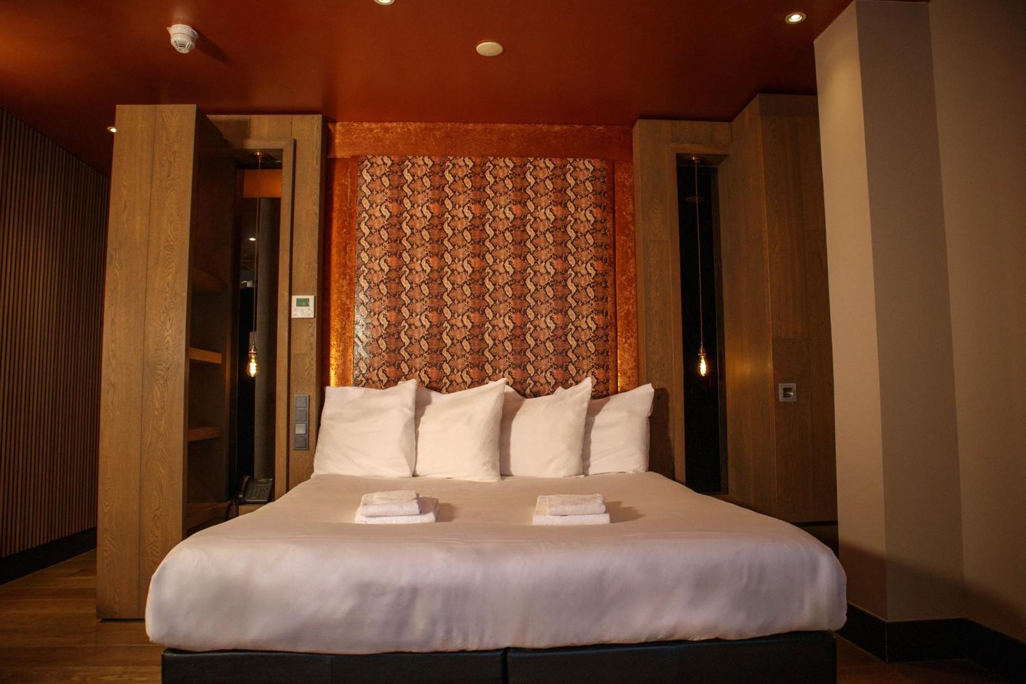 Manzo'S Suites ซานดาม ภายนอก รูปภาพ
