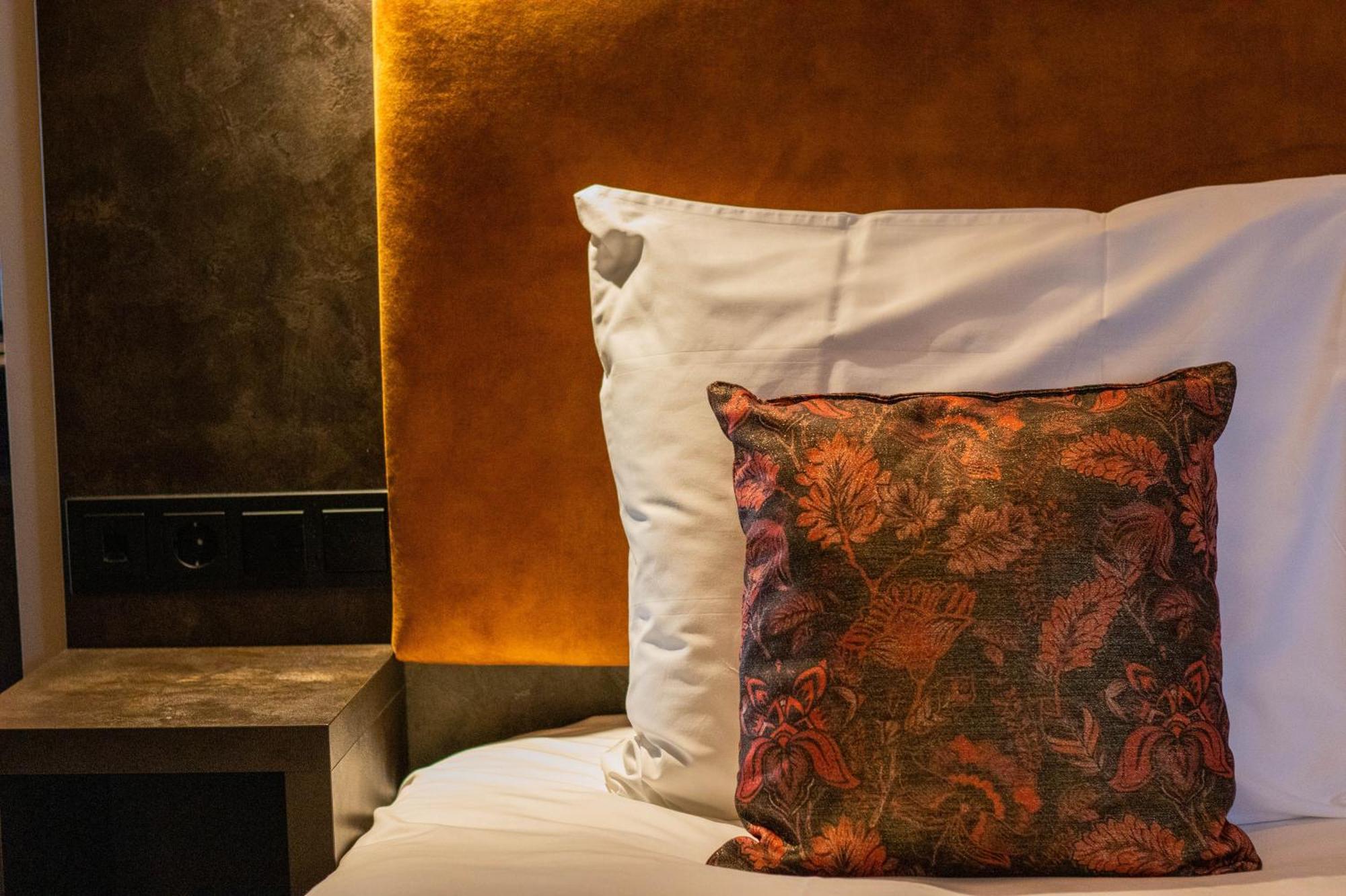 Manzo'S Suites ซานดาม ภายนอก รูปภาพ