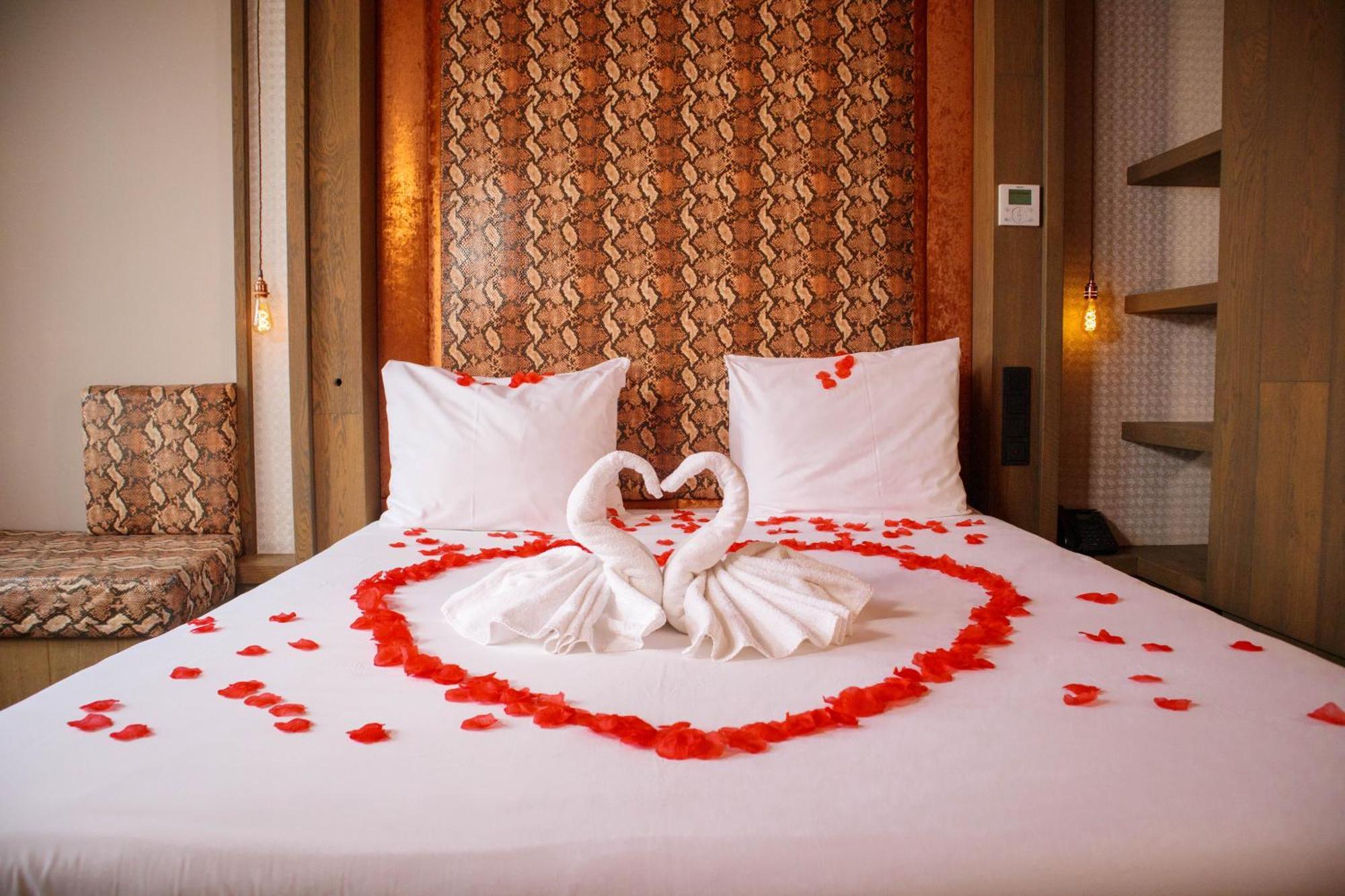 Manzo'S Suites ซานดาม ภายนอก รูปภาพ